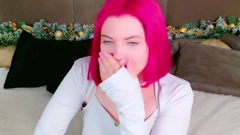 Snapshot of lisa_adam chatting on 12.15.24 lissi online show from 12.15.24