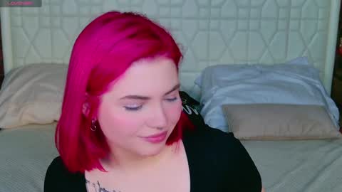 Snapshot of lisa_adam chatting on 12.17.24 lissi online show from 12.17.24
