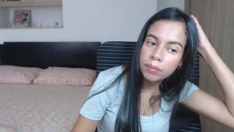 Snapshot of lisa_g07 chatting on 01.07.25 Lisa Santos online show from 01.07.25