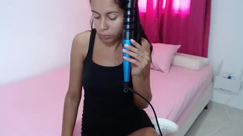 Snapshot of lisa_g07 chatting on 09.25.25 Lisa Santos online show from 09.25.25