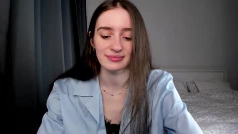 Snapshot of lisawoo chatting on 02.12.25 Lisa online show from 02.12.25