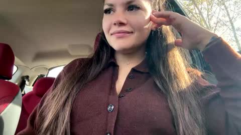 Snapshot of lissa__1 chatting on 10.31.25 Lissa online show from 10.31.25