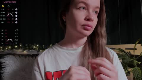 Snapshot of lissa_rose chatting on 12.07.24 lissa_rose online show from 12.07.24