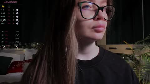 Snapshot of lissa_rose chatting on 12.11.24 lissa_rose online show from 12.11.24