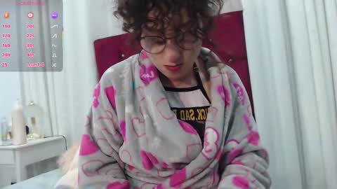  AMY  online show from 10.04.25