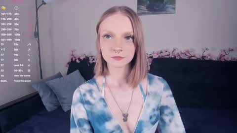 Snapshot of little__caprice chatting on 11.07.25 Bella online show from 11.07.25