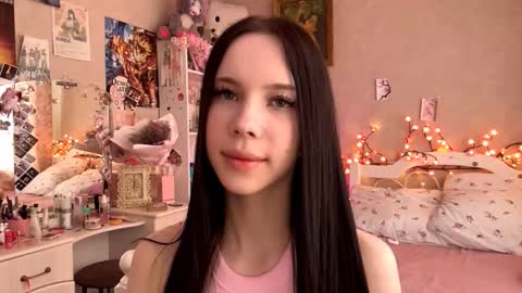 Milou online show from 10.19.25
