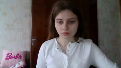 little_shygirl_ online show from 01.25.25