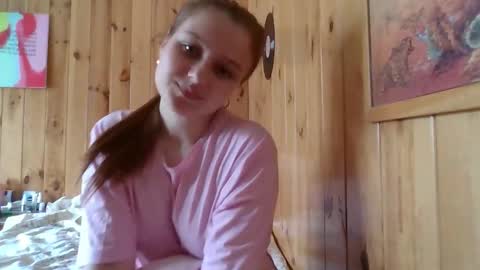 little_shygirl_ online show from 09.17.25