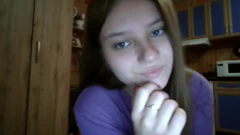 little_shygirl_ online show from 09.28.25