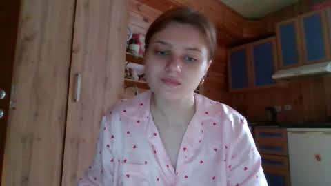 little_shygirl_ online show from 10.18.25