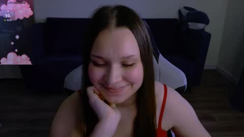 Snapshot of littlebby_di chatting on 09.10.25 Di online show from 09.10.25