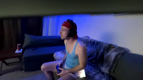 Snapshot of littlethiqself chatting on 09.13.25 Anon interracial gay fuck online show from 09.13.25