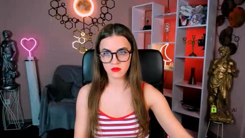 Snapshot of lixy_bloom chatting on 10.18.25 lixy_bloom online show from 10.18.25