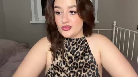 Snapshot of lizamartina chatting on 10.18.25 lizamartina online show from 10.18.25