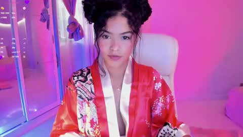 Snapshot of lm_kloeeh chatting on 02.15.25 Kloe see you 28-11 to celebrate my birthday online show from 02.15.25