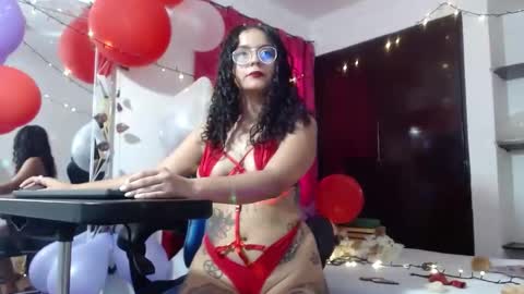 Snapshot of lola_fiery chatting on 02.06.25 lola_fiery online show from 02.06.25