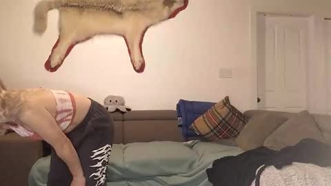 Snapshot of lolalixx6969 chatting on 10.28.25 Lola Lixx online show from 10.28.25