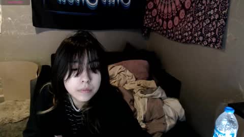 londonray online show from 10.22.25