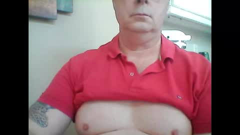 Snapshot of look823 chatting on 09.21.25 look823 online show from 09.21.25