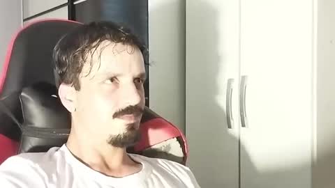 Snapshot of lookaz4010 chatting on 02.21.25 Lucas online show from 02.21.25