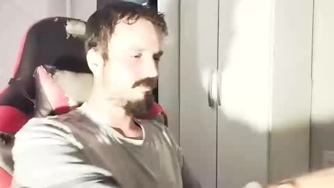 Snapshot of lookaz4010 chatting on 09.12.25 Lucas online show from 09.12.25