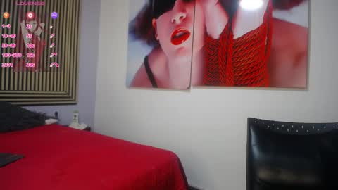 Snapshot of lorenajoness chatting on 10.18.25 Lorena online show from 10.18.25