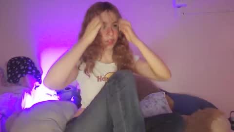 Snapshot of lostcausenef chatting on 11.08.25 nefisa nef online show from 11.08.25