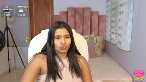 Snapshot of lou_rosse chatting on 01.21.25  Lou Rosse  online show from 01.21.25