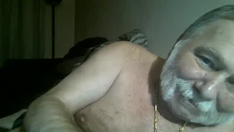 Snapshot of louis_chokdee chatting on 01.29.25 louis_chokdee online show from 01.29.25