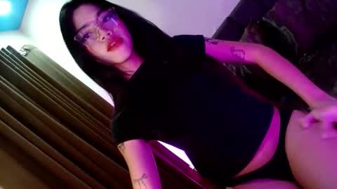 Seren online show from 10.24.25