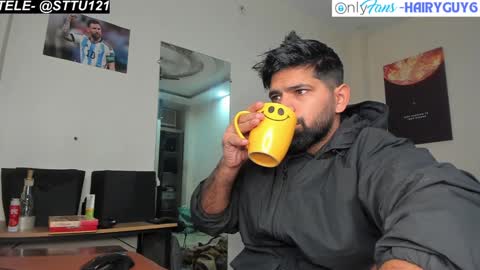 Snapshot of lovehairyindian chatting on 12.20.24 Indian hairy online show from 12.20.24
