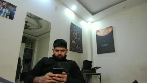 Snapshot of lovehairyindian chatting on 02.27.25 Indian hairy online show from 02.27.25