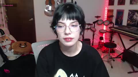 Cassie online show from 10.06.25