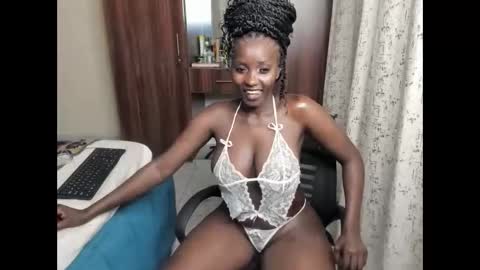 Snapshot of lovely_princes1 chatting on 10.07.25 I am witty online show from 10.07.25