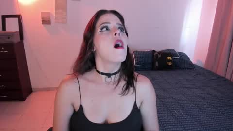 Snapshot of lovelydollyxx_ chatting on 02.26.25 lovely   online show from 02.26.25