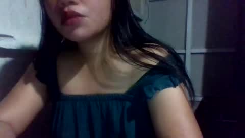 lovelymocha27s online show from 10.18.25