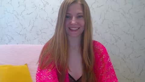 Snapshot of lovepeanutgirl chatting on 02.09.25 Mary Love online show from 02.09.25