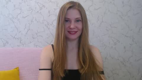 Snapshot of lovepeanutgirl chatting on 02.16.25 Mary Love online show from 02.16.25