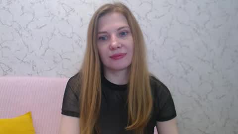 Snapshot of lovepeanutgirl chatting on 02.18.25 Mary Love online show from 02.18.25