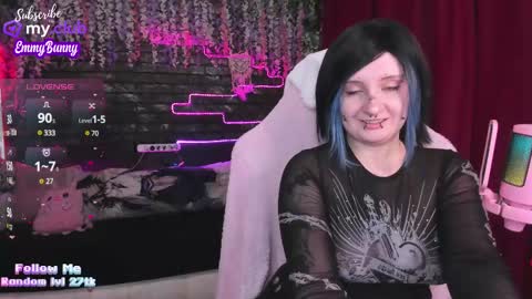 Snapshot of lover_emmy chatting on 02.24.25 Emmy online show from 02.24.25