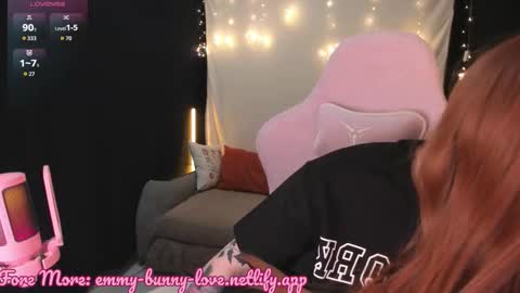 Snapshot of lover_emmy chatting on 10.27.25 Emmy online show from 10.27.25