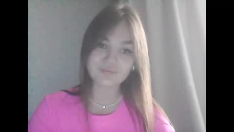 Snapshot of loviesimone chatting on 09.21.25 loviesimone online show from 09.21.25