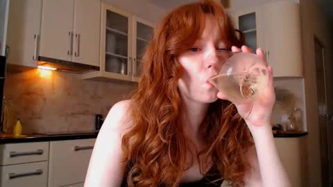 Snapshot of luciacoy chatting on 12.14.24 Lucia online show from 12.14.24