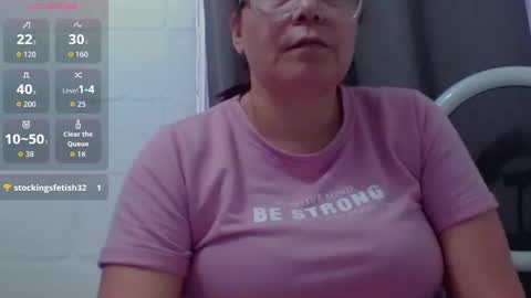 Snapshot of lucianamaster chatting on 10.06.25 lucianamaster online show from 10.06.25