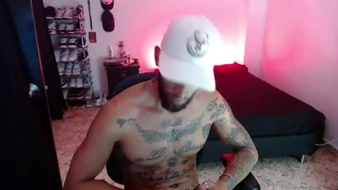 Snapshot of luciifer_hills chatting on 12.22.24 luciifer_hills online show from 12.22.24