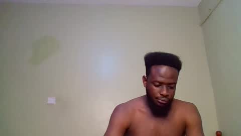 Snapshot of luckycharly chatting on 02.02.25 MASTER  DOM online show from 02.02.25