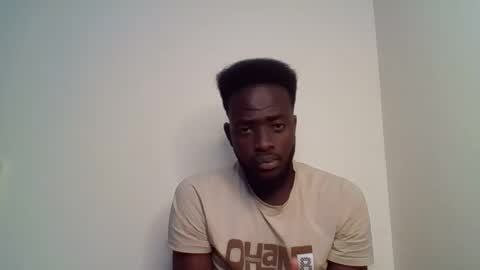 Snapshot of luckycharly chatting on 02.14.25 MASTER  DOM online show from 02.14.25