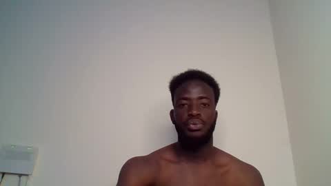 Snapshot of luckycharly chatting on 02.18.25 MASTER  DOM online show from 02.18.25