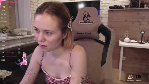 Snapshot of lucy_mirror chatting on 10.16.25 Lucy online show from 10.16.25